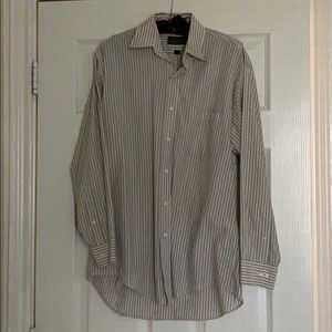 ‼️Men’s Long sleeve Button down shirt‼️